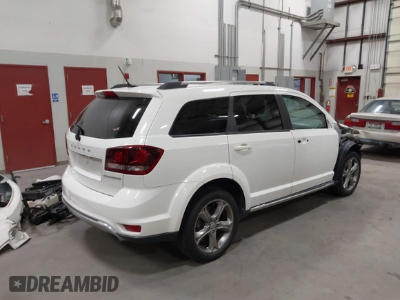 2017 Dodge Journey Crossroad Plus with VIN 3C4PDDGG6HT595397, listed as a IAAI auction lot 42231328 with 125,861 mi miles and . Bid and sale history available at DreamBid. Image 4.