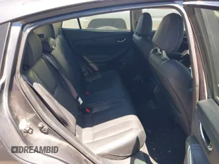 2019 Subaru Impreza Limited с VIN 4S3GTAT63K3734340, выставлен на аукционе IAAI как лот 42286315 с пробегом 48 571 миль миль и . История ставок и продаж доступна на DreamBid. Изображение 8.