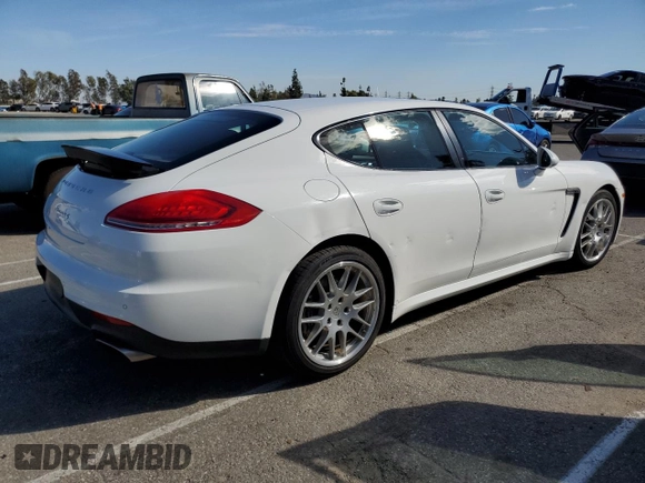 2014 Porsche Panamera z VIN WP0AA2A74EL014241, wystawiony jako Copart lot #46276785 z przebiegiem 56 438 mil mil oraz Szkoda całkowita • Salvage title. Historia ofert i sprzedaży dostępna na DreamBid. Obrazek 3.
