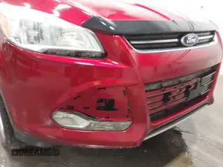 2013 Ford Escape SEL с VIN 1FMCU9HX5DUC06738, выставлен на аукционе IAAI как лот 42404536 с пробегом 140 615 миль миль и . История ставок и продаж доступна на DreamBid. Изображение 6.