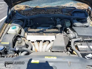 1998 Volvo S70 with VIN YV1LS5549W2431220, listed as a IAAI auction lot 42018741 with 1 mi miles. Bid and sale history available at carsss.com. Image 10.