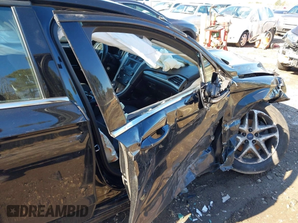 2016 Ford Fusion SE with VIN 3FA6P0H7XGR262972, listed as a IAAI auction lot 41374826 with 226,818 mi miles and . Bid and sale history available at DreamBid. Image 17.