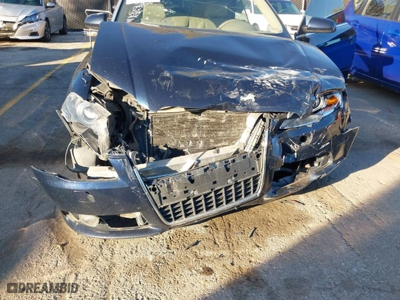2009 Audi A4 2.0T with VIN WAUDF48H49K010319, listed as a IAAI auction lot 40828607 with 126,287 mi miles. Bid and sale history available at carsss.com. Image 6.