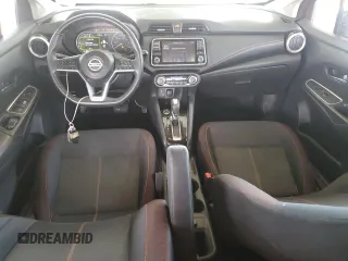 2020 Nissan Versa SR z VIN 3N1CN8FV2LL805993, wystawiony jako Copart lot #55901785 z przebiegiem 80 953 mil mil oraz Szkody całkowita. Historia ofert i sprzedaży dostępna na DreamBid. Obrazek 8.