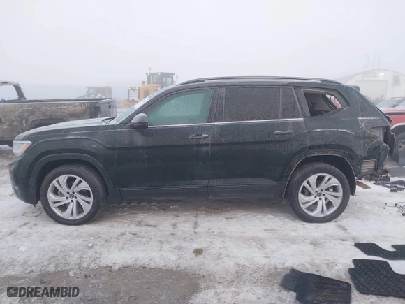 2021 Volkswagen Atlas 3.6L V6 SE w/Technology with VIN 1V2HR2CA9MC574558, listed as a IAAI auction lot 41296583 with 50,267 mi miles. Bid and sale history available at carsss.com. Image 15.
