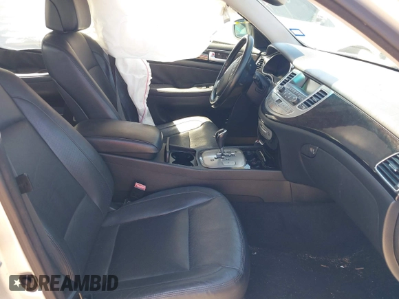 2013 Hyundai Genesis 3.8L z VIN KMHGC4DD3DU244360, wystawiony jako IAAI lot #42228003 z przebiegiem 114 914 mil mil oraz . Historia ofert i sprzedaży dostępna na DreamBid. Obrazek 5.