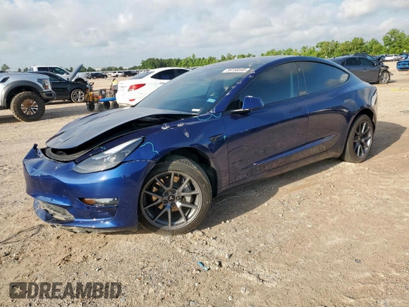 2022 Tesla Model 3 z VIN 5YJ3E1EA2NF343603, wystawiony jako Copart lot #59758095 z przebiegiem 14 965 mil mil oraz Szkoda całkowita • Salvage title. Historia ofert i sprzedaży dostępna na DreamBid. Obrazek 1.