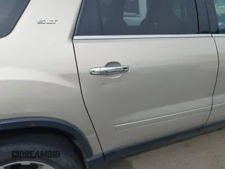 2012 GMC Acadia SLT1 with VIN 1GKKRRED4CJ135970, listed as a IAAI auction lot 42121346 with 178,550 mi miles. Bid and sale history available at carsss.com. Image 12.