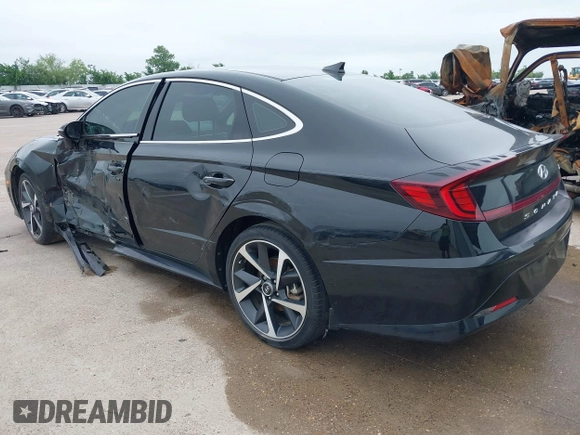 2021 Hyundai Sonata SEL Plus with VIN 5NPEJ4J25MH107242, listed as a IAAI auction lot 39029018 with 48,160 mi miles and . Bid and sale history available at DreamBid. Image 3.