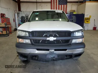 2003 Chevrolet Silverado 1500HD LS z VIN 1GCGK13U23F120767, wystawiony jako Copart lot #69051124 z przebiegiem 232 546 mil mil oraz Czysty tytuł • Clean title. Historia ofert i sprzedaży dostępna na DreamBid. Obrazek 5.