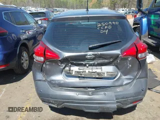 2020 Nissan Kicks S z VIN 3N1CP5BV8LL540883, wystawiony jako IAAI lot #41877777 z przebiegiem 98 001 mil mil oraz . Historia ofert i sprzedaży dostępna na DreamBid. Obrazek 16.