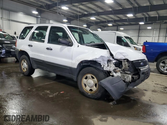 2004 Ford Escape XLS with VIN 1FMYU92164KA28697, listed as a Copart auction lot 87878445 with 156,767 mi miles and Salvage Title. Bid and sale history available at DreamBid. Image 4.