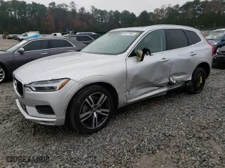 2021 Volvo XC60 Momentum with VIN YV4A22RK0M1748839, listed as a Copart auction lot 84117544 with 57,044 mi miles and Salvage Title. Bid and sale history available at carsss.com. Image 1.