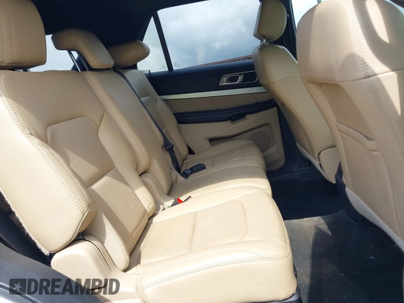 2017 Ford Explorer XLT z VIN 1FM5K8D83HGC80140, wystawiony jako IAAI lot #42336788 z przebiegiem 94 058 mil mil oraz . Historia ofert i sprzedaży dostępna na DreamBid. Obrazek 8.
