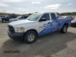 2017 Ram 1500 Tradesman z VIN 1C6RR6FG4HS786459, wystawiony jako Copart lot #49834805 z przebiegiem 311 129 mil mil oraz Czysty tytuł • Clean title. Historia ofert i sprzedaży dostępna na DreamBid. Obrazek 1.