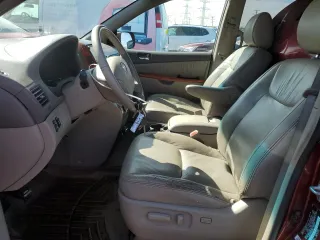 2009 Toyota Sienna XLE with VIN 5TDBK22C79S025901, listed as a Copart auction lot 48761315 with 171,128 mi miles and Salvage Title. Bid and sale history available at DreamBid. Image 7.