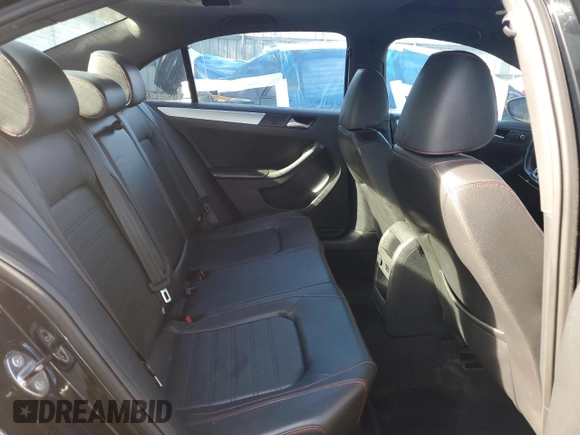 2014 Volkswagen Jetta GLI Edition 30 с VIN 3VW4S7AJ0EM386593, выставлен на аукционе Copart как лот 85638084 с пробегом 96 469 миль миль и Чистый • Clean title. История ставок и продаж доступна на DreamBid. Изображение 10.
