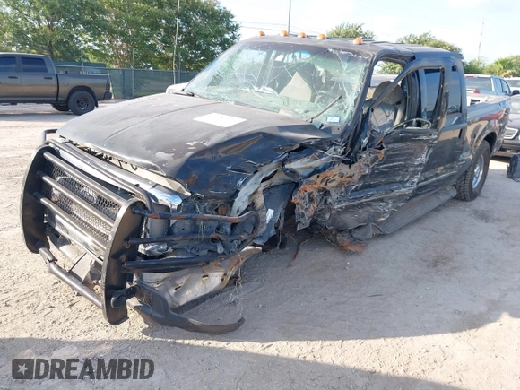 1999 Ford F-250 XL z VIN 1FTNW20F1XEB91297, wystawiony jako IAAI lot #41381749 z przebiegiem 337 685 mil mil oraz . Historia ofert i sprzedaży dostępna na DreamBid. Obrazek 2.