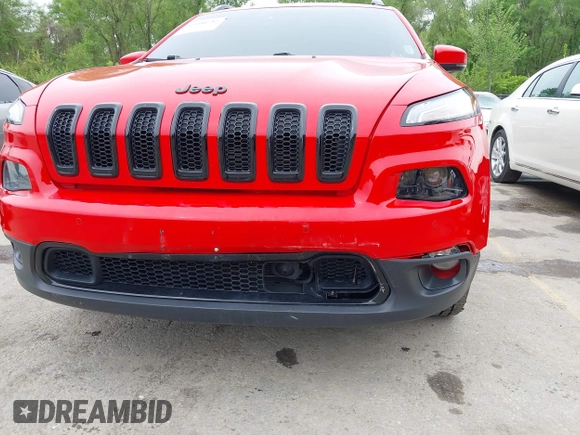 2018 Jeep Cherokee Limited z VIN 1C4PJMDB4JD602540, wystawiony jako IAAI lot #42100732 z przebiegiem 84 567 mil mil oraz . Historia ofert i sprzedaży dostępna na DreamBid. Obrazek 18.