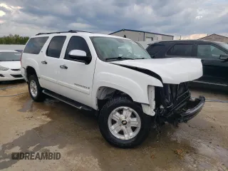 2008 Chevrolet Suburban LTZ with VIN 3GNFK16378G269056, listed as a Copart auction lot 69138044 with 329,083 mi miles and Non Repairable. Bid and sale history available at carsss.com. Image 4.