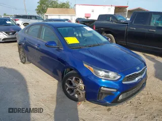 2019 Kia Forte LXS with VIN 3KPF24AD7KE031575, listed as a IAAI auction lot 41970367 with 189,353 mi miles and . Bid and sale history available at carsss.com. Image 1.
