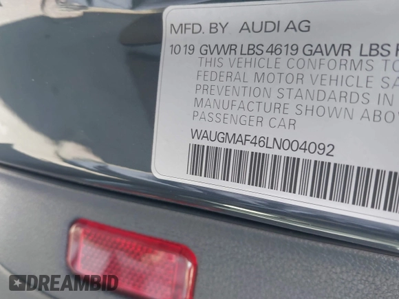 2020 Audi A4 Premium z VIN WAUGMAF46LN004092, wystawiony jako IAAI lot #42078484 z przebiegiem 53 273 mil mil oraz . Historia ofert i sprzedaży dostępna na DreamBid. Obrazek 9.