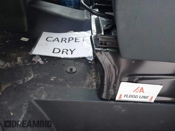 2023 Ford Transit Cargo с VIN 1FTBR2C89PKA72549, выставлен на аукционе IAAI как лот 41514703 с пробегом 12 507 миль миль и . История ставок и продаж доступна на DreamBid. Изображение 6.