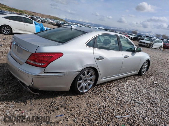 2013 Hyundai Equus Signature with VIN KMHGH4JH5DU058831, listed as a Copart auction lot 51623045 with 164,524 mi miles and Salvage Title. Bid and sale history available at DreamBid. Image 3.