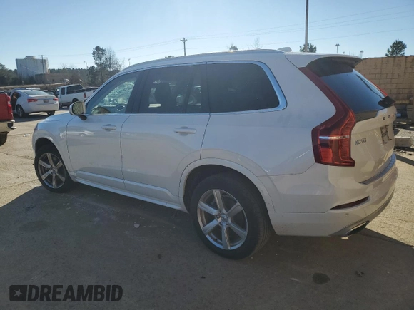 2021 Volvo XC90 Momentum z VIN YV4102CK2M1734892, wystawiony jako Copart lot #87356004 z przebiegiem 47 207 mil mil oraz Szkoda całkowita • Salvage title. Historia ofert i sprzedaży dostępna na DreamBid. Obrazek 2.