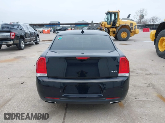 2019 Chrysler 300 Limited with VIN 2C3CCAEG9KH705883, listed as a IAAI auction lot 40022232 with 67,913 mi miles and . Bid and sale history available at DreamBid. Image 17.