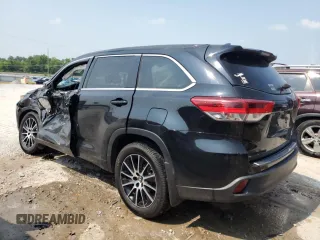 2018 Toyota Highlander SE with VIN 5TDJZRFH1JS884265, listed as a Copart auction lot 59542875 with 128,352 mi miles and Non repairable. Bid and sale history available at DreamBid. Image 2.