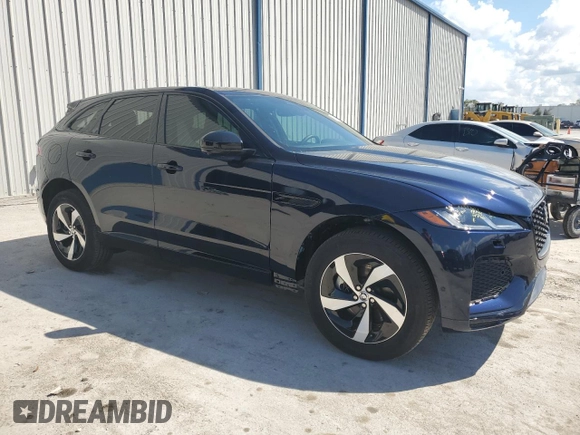 2024 Jaguar F-Pace R-Dynamic S с VIN SADCT2EX8RA724617, выставлен на аукционе Copart как лот 47184545 с пробегом 3 404 миль миль и Чистый • Clean title. История ставок и продаж доступна на DreamBid. Изображение 4.