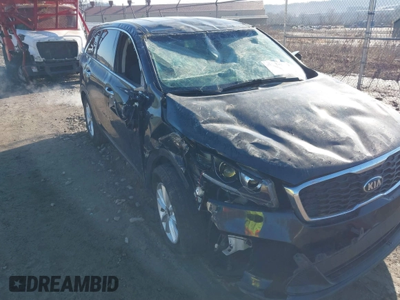 2019 Kia Sorento LX with VIN 5XYPG4A34KG509144, listed as a IAAI auction lot 41747105 with 129,874 mi miles. Bid and sale history available at carsss.com. Image 17.