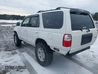 2002 Toyota 4Runner SR5 z VIN JT3GN86R620228645, wystawiony jako IAAI lot #41427161 z przebiegiem Nie podano mil oraz . Historia ofert i sprzedaży dostępna na DreamBid. Obrazek 3.