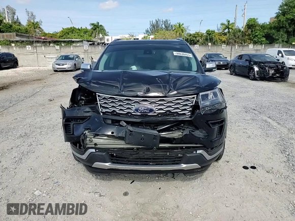 2019 Ford Explorer Platinum z VIN 1FM5K8HT1KGA49601, wystawiony jako Copart lot #56636955 z przebiegiem 56 913 mil mil oraz Szkoda całkowita • Salvage title. Historia ofert i sprzedaży dostępna na DreamBid. Obrazek 14.