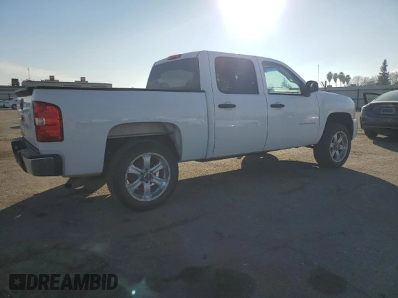 2010 Chevrolet Silverado 1500 LT with VIN 3GCRCSEA2AG186231, listed as a Copart auction lot 41537425 with 209,949 mi miles and Salvage Title. Bid and sale history available at DreamBid. Image 3.