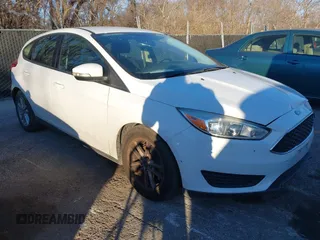 2017 Ford Focus SE with VIN 1FADP3K27HL217204, listed as a IAAI auction lot 41132221 with 139,015 mi miles and . Bid and sale history available at carsss.com. Image 1.