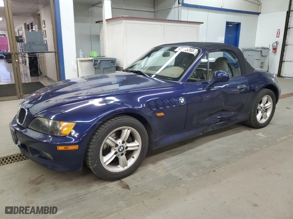 1996 BMW 3-Series Z3 with VIN 4USCH732XTLB70197, listed as a Copart auction lot 43285265 with 132,015 mi miles and Salvage Title. Bid and sale history available at carsss.com. Image 1.