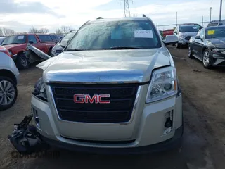 2015 GMC Terrain SLT with VIN 2GKFLXE32F6429187, listed as a IAAI auction lot 41697367 with 106,844 mi miles and . Bid and sale history available at carsss.com. Image 12.