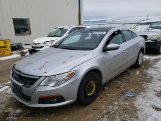 2010 Volkswagen CC Lux with VIN WVWHN7AN8AE539154, listed as a Copart auction lot 49163404 with 128,880 mi miles and Salvage Title. Bid and sale history available at carsss.com. Image 1.
