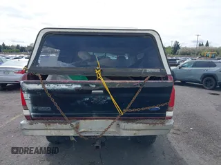 1993 Ford F-350 with VIN 2FTJW36GXPCA51694, listed as a IAAI auction lot 41997240 with Not Provided miles and . Bid and sale history available at DreamBid. Image 16.