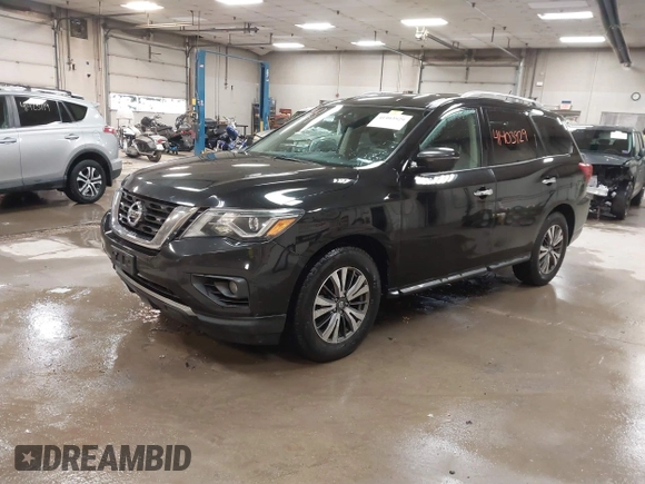 2017 Nissan Pathfinder SL with VIN 5N1DR2MM5HC636032, listed as a IAAI auction lot 41403929 with 160,232 mi miles. Bid and sale history available at carsss.com. Image 17.