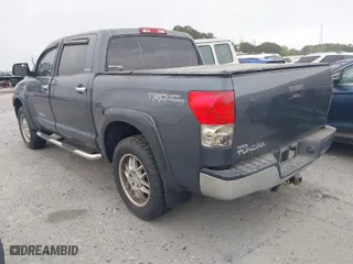 2007 Toyota Tundra LTD with VIN 5TBEV58197S459237, listed as a IAAI auction lot 41852184 with 339,929 mi miles. Bid and sale history available at carsss.com. Image 3.