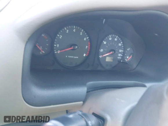 2004 Hyundai Santa Fe GLS with VIN KM8SC13E34U708007, listed as a IAAI auction lot 41414729 with 999,999 mi miles. Bid and sale history available at carsss.com. Image 7.