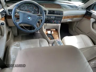 1995 BMW 5 Series 525i z VIN WBAHD632XSGK86387, wystawiony jako Copart lot #58245795 z przebiegiem 168 925 mil mil oraz Czysty tytuł • Clean title. Historia ofert i sprzedaży dostępna na DreamBid. Obrazek 8.
