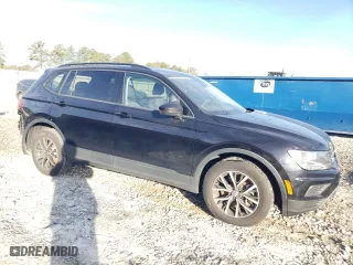 2021 Volkswagen Tiguan S with VIN 3VV1B7AX5MM044258, listed as a Copart auction lot 83335654 with 26,038 mi miles and Salvage Title. Bid and sale history available at carsss.com. Image 4.