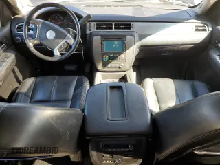 2007 Chevrolet Avalanche 3LT with VIN 3GNFK12377G268008, listed as a Copart auction lot 51450584 with 155,748 mi miles and Salvage Title. Bid and sale history available at DreamBid. Image 8.