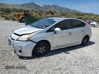 2010 Toyota Prius II z VIN JTDKN3DU3A0103892, wystawiony jako Copart lot #56139755 z przebiegiem 240 584 mil mil oraz Szkoda całkowita • Salvage title. Historia ofert i sprzedaży dostępna na DreamBid. Obrazek 1.