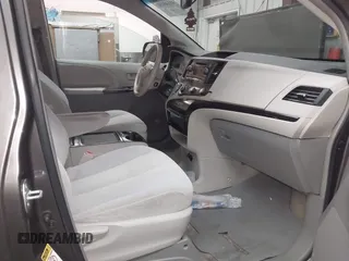 2012 Toyota Sienna LE AAS with VIN 5TDKK3DC0CS177643, listed as a IAAI auction lot 41845652 with 164,771 mi miles. Bid and sale history available at carsss.com. Image 5.