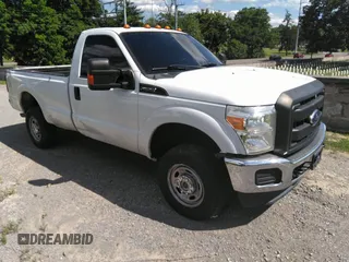 2014 Ford F-250 XL z VIN 1FTBF2B64EEB63961, wystawiony jako IAAI lot #42357797 z przebiegiem 211 419 mil mil oraz . Historia ofert i sprzedaży dostępna na DreamBid. Obrazek 1.